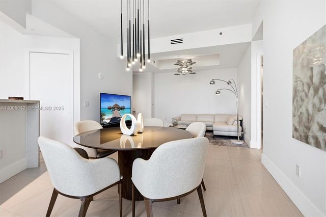 15811 Collins Avenue 3405, Sunny Isles Beach, FL 33160