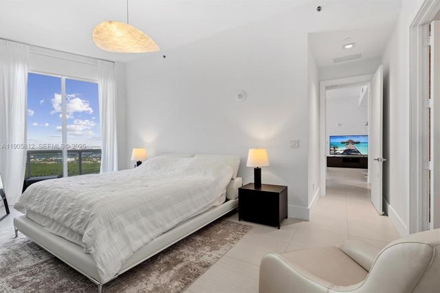 15811 Collins Avenue 3405, Sunny Isles Beach, FL 33160