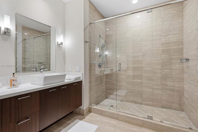 15811 Collins Avenue 3405, Sunny Isles Beach, FL 33160