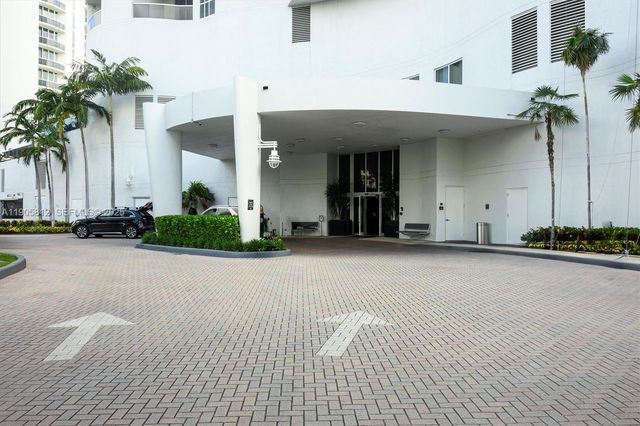 15811 Collins Avenue 3405, Sunny Isles Beach, FL 33160