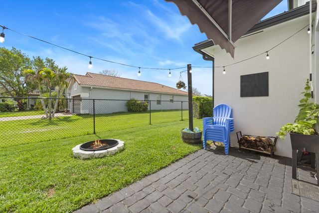 2867 SW BUTTERFLY Lane, Palm City, FL 34990