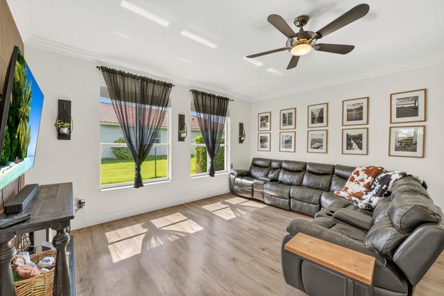 2867 SW BUTTERFLY Lane, Palm City, FL 34990