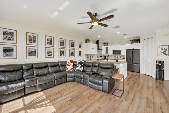 2867 SW BUTTERFLY Lane, Palm City, FL 34990