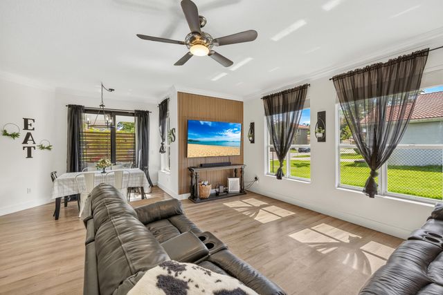 2867 SW BUTTERFLY Lane, Palm City, FL 34990