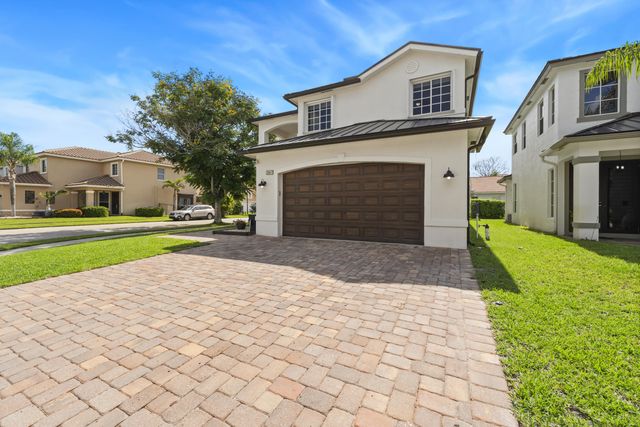 2867 SW BUTTERFLY Lane, Palm City, FL 34990