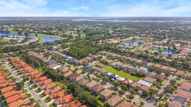 2867 SW BUTTERFLY Lane, Palm City, FL 34990