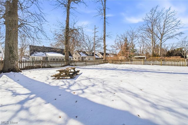 26623 Bruce Road, Bay Village, OH 44140