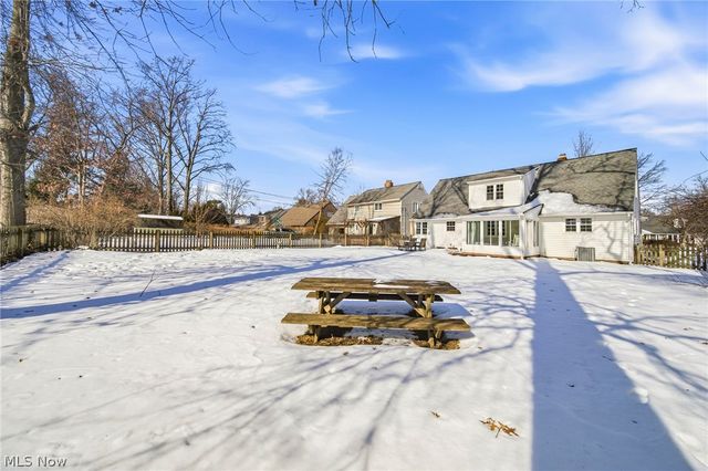 26623 Bruce Road, Bay Village, OH 44140