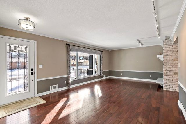 1016 Van Buren Street S, Shakopee, MN 55379