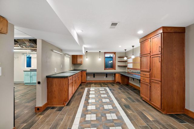 1016 Van Buren Street S, Shakopee, MN 55379