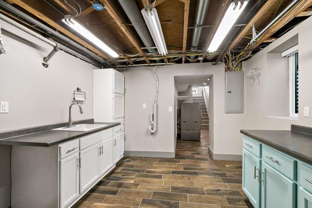 1016 Van Buren Street S, Shakopee, MN 55379