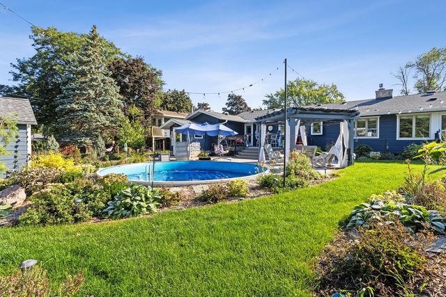 1016 Van Buren Street S, Shakopee, MN 55379