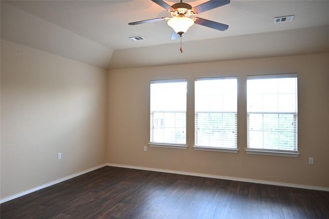 7025 Outfitter, Austin, TX 78744