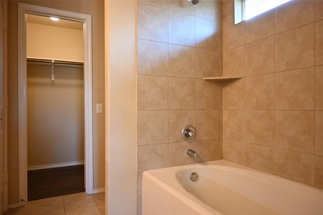 7025 Outfitter, Austin, TX 78744