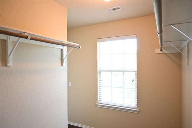 7025 Outfitter, Austin, TX 78744