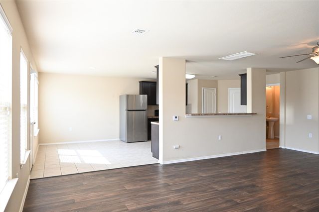 7025 Outfitter, Austin, TX 78744