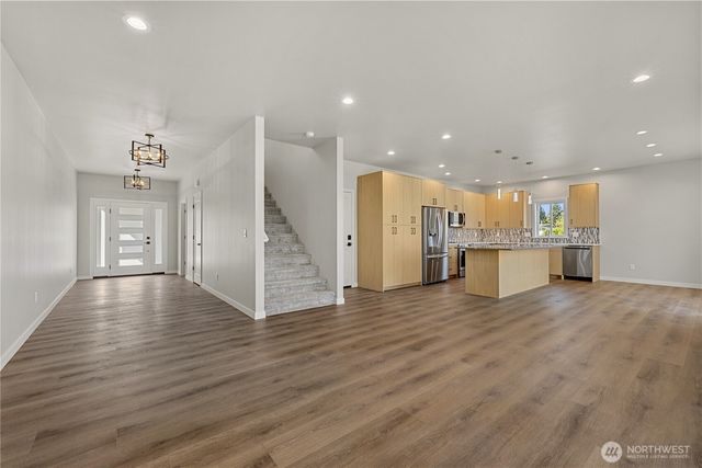 4966 Highland Drive, Blaine, WA 98230