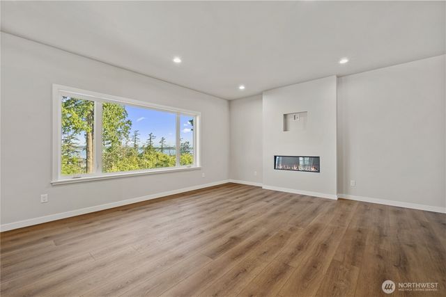 4966 Highland Drive, Blaine, WA 98230