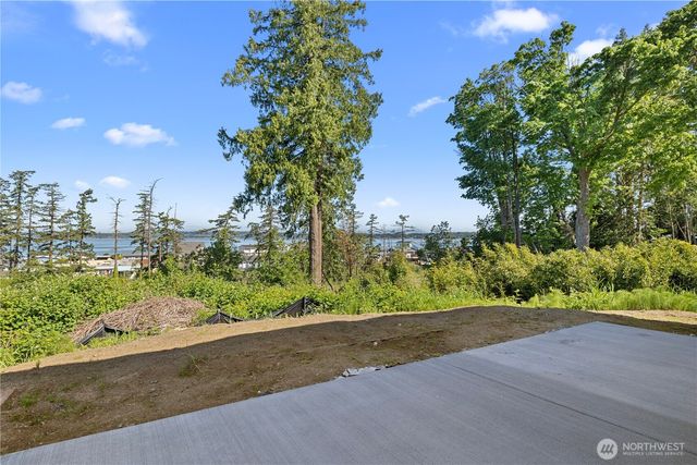 4966 Highland Drive, Blaine, WA 98230