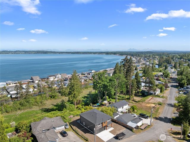 4966 Highland Drive, Blaine, WA 98230