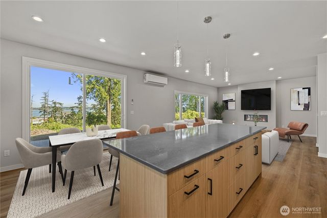 4966 Highland Drive, Blaine, WA 98230