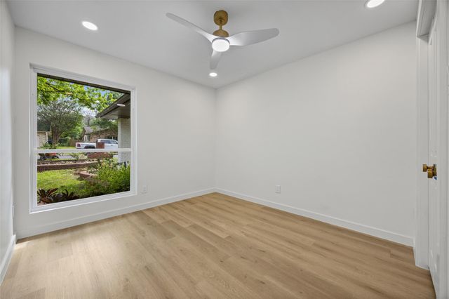 1433 Salem Meadow CIR, Austin, TX 78745