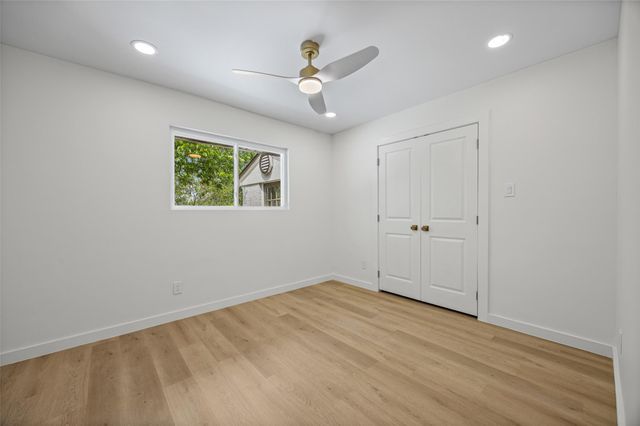 1433 Salem Meadow CIR, Austin, TX 78745