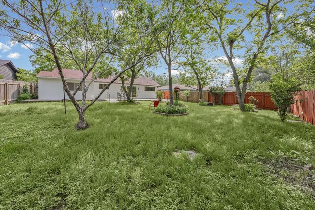 1433 Salem Meadow CIR, Austin, TX 78745