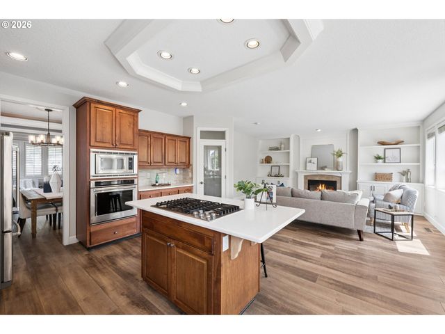 14764 Se WALLOWA Way, Happy Valley, OR 97086