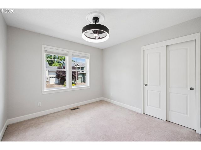 14764 Se WALLOWA Way, Happy Valley, OR 97086