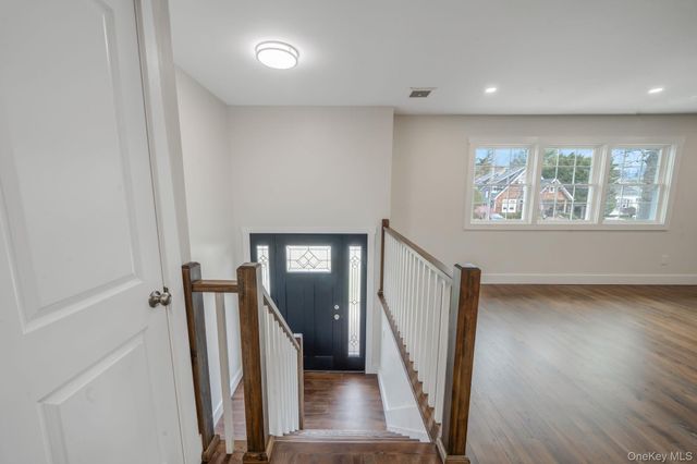 3394 Lufberry Avenue, Wantagh, NY 11793