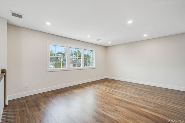 3394 Lufberry Avenue, Wantagh, NY 11793