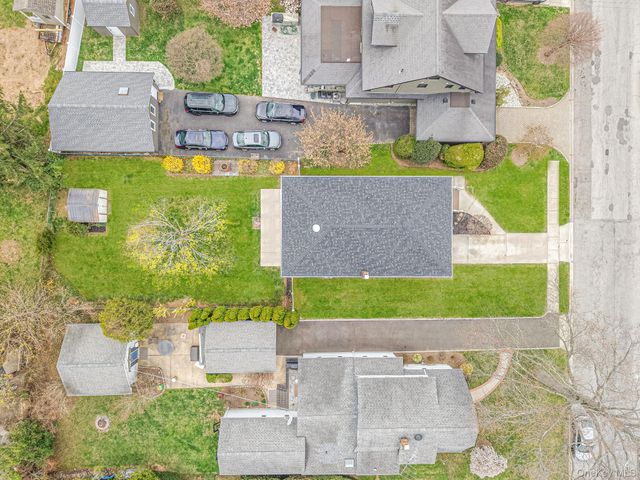 3394 Lufberry Avenue, Wantagh, NY 11793