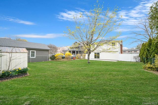 3394 Lufberry Avenue, Wantagh, NY 11793