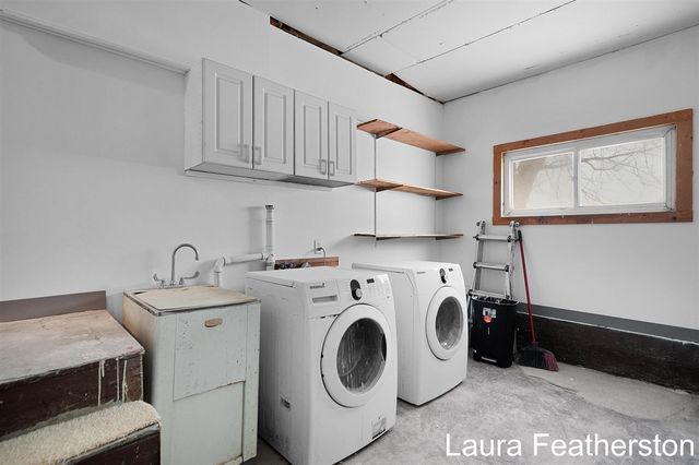 5105 Perry Street, Zeeland, MI 49464