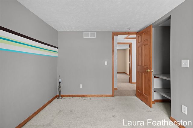 5105 Perry Street, Zeeland, MI 49464