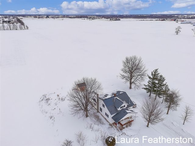 5105 Perry Street, Zeeland, MI 49464