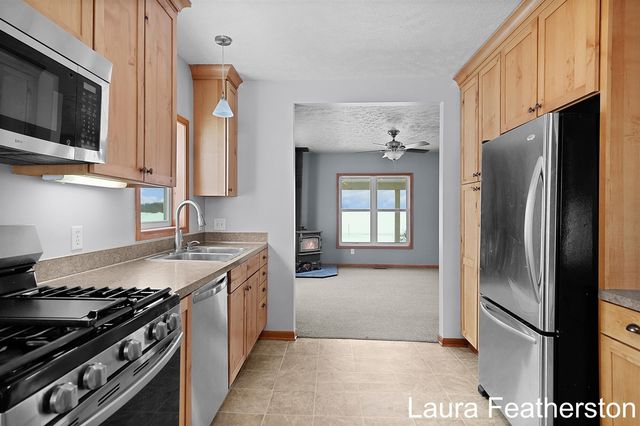 5105 Perry Street, Zeeland, MI 49464