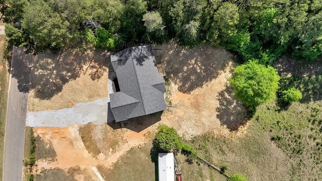 333 Oliver Road, Westminster, SC 29693