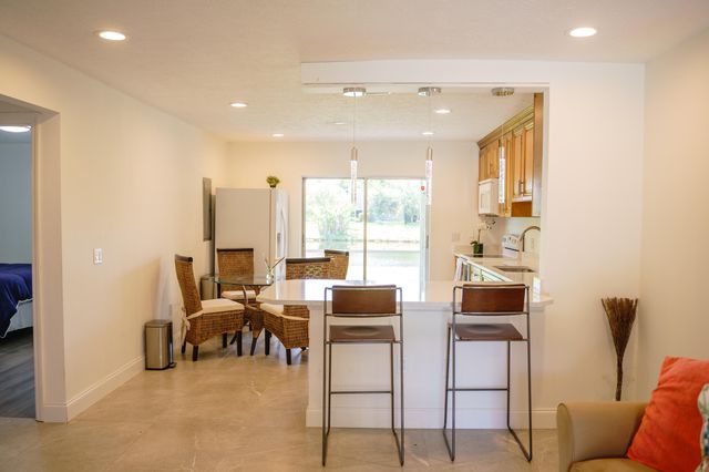 1425 RIVERSIDE Circle, Wellington, FL 33414