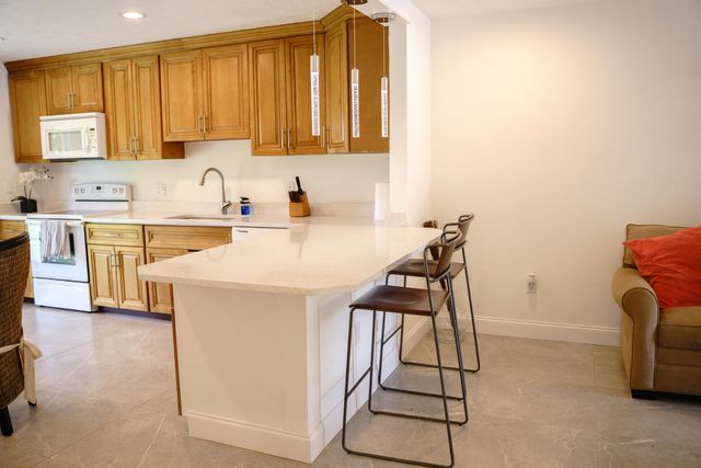 1425 RIVERSIDE Circle, Wellington, FL 33414