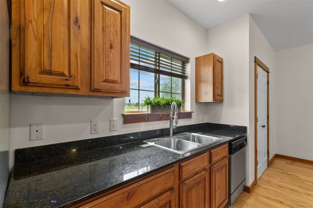 332 N Cottonwood Road F, Bozeman, MT 59718