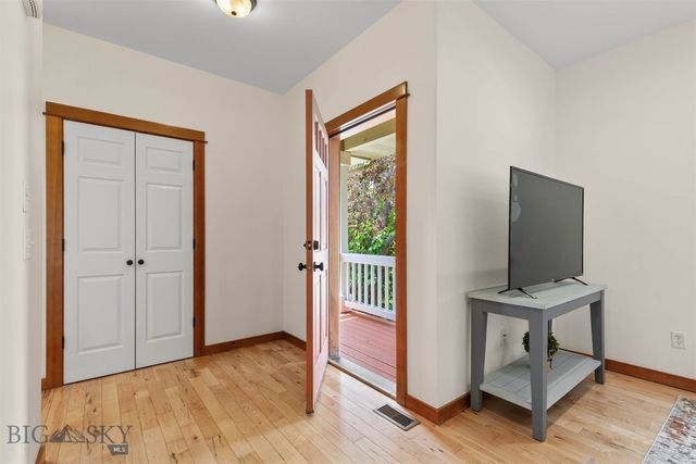 332 N Cottonwood Road F, Bozeman, MT 59718