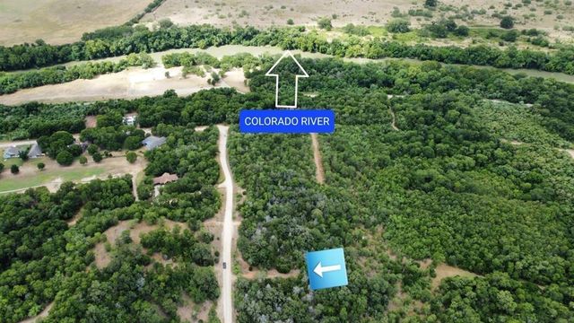 107 Kalihi CT, Bastrop, TX 78602