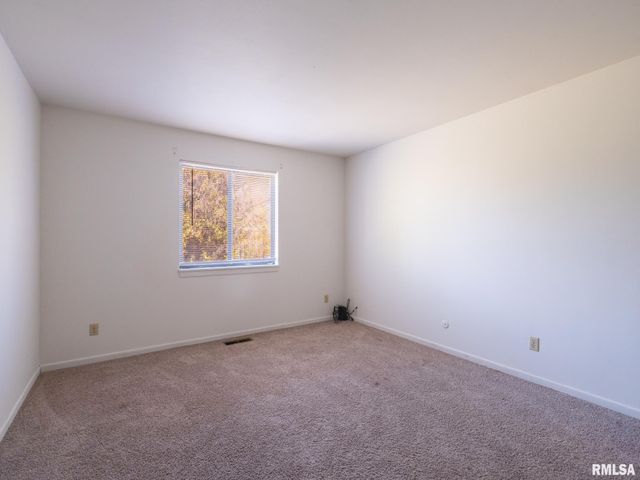 3621-3623 W RICHWOODS Boulevard, Peoria, IL 61604