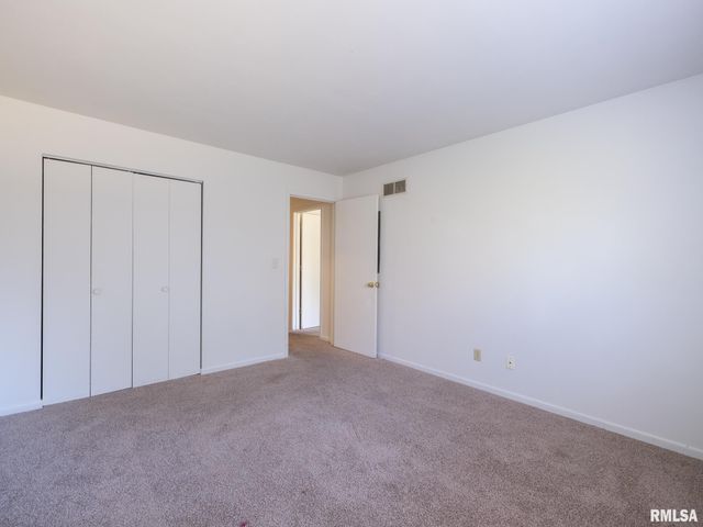 3621-3623 W RICHWOODS Boulevard, Peoria, IL 61604