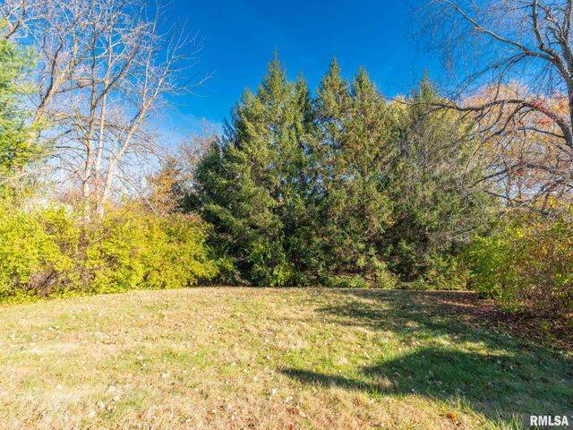 3621-3623 W RICHWOODS Boulevard, Peoria, IL 61604