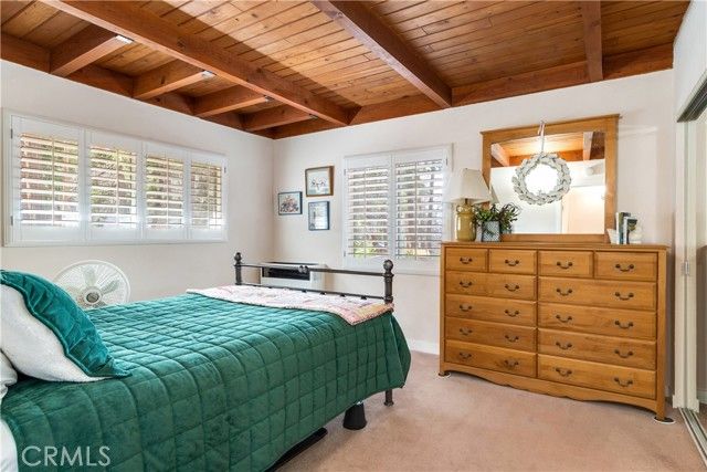 40300 Valley Of The Falls, Forest Falls, CA 92339