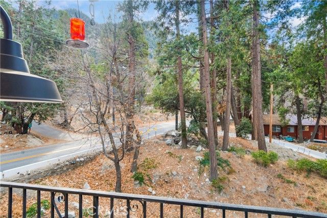 40300 Valley Of The Falls, Forest Falls, CA 92339