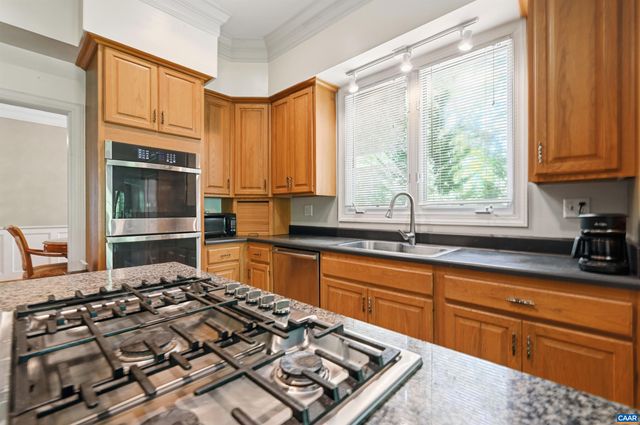 3182 WALLINGFORD LN, Keswick, VA 22947